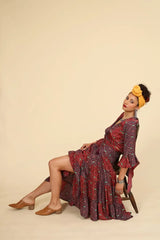 חצאית שופעת בהדפסים מרהיבים