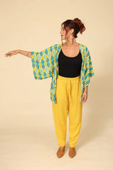 עליונית קימונו קצרה