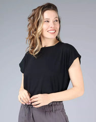 חולצה משוחררת