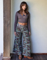 מכנסים מתרחבים