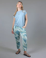 חולצה משוחררת