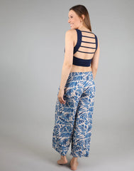 טופ גב חשוף